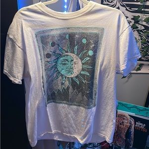Women’s graphic tee